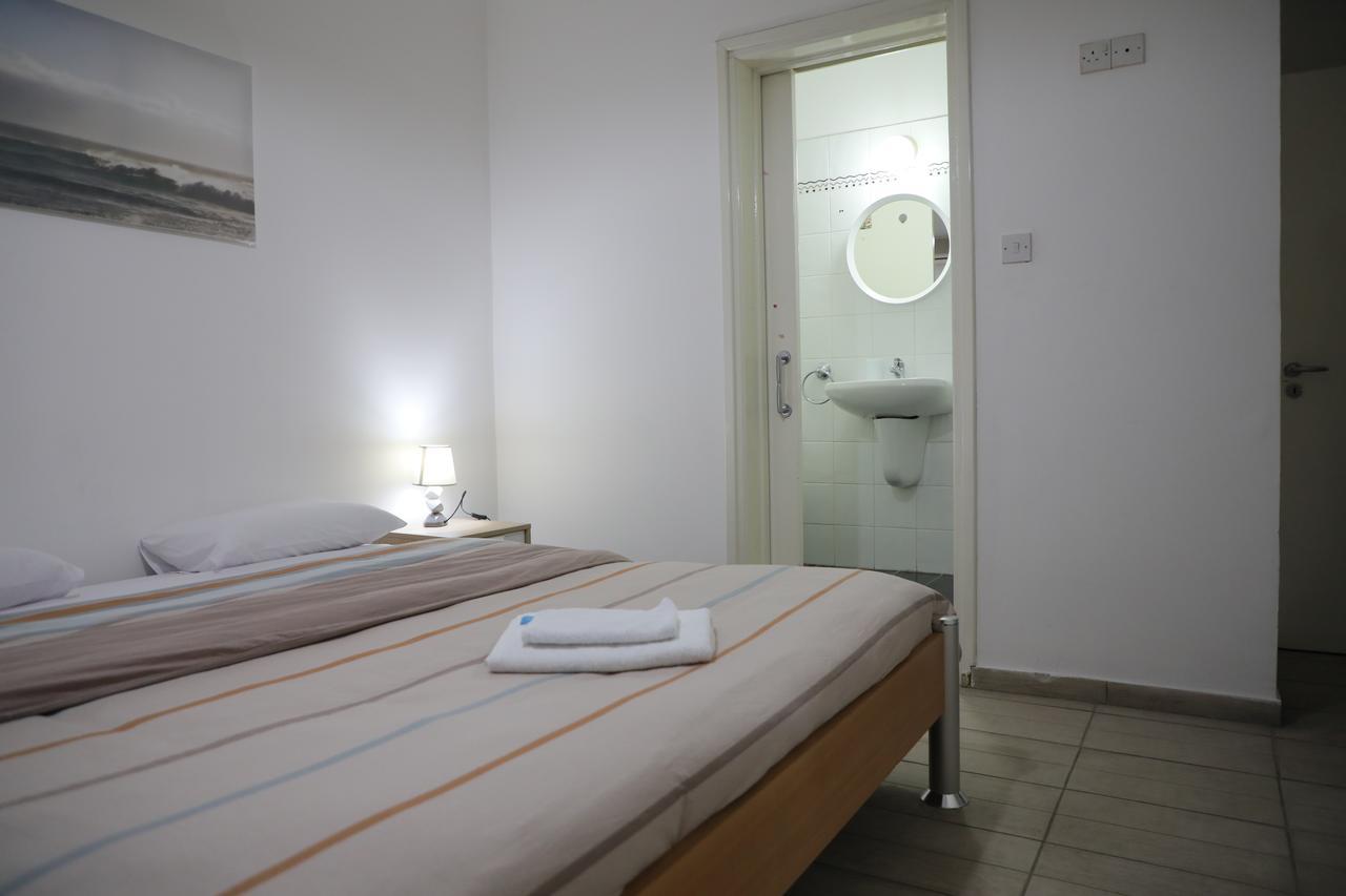 European Uni Apartment Nicosia Exterior foto